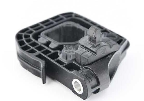 Articolo NNHTD - STAFFA RAD INF SX BMW SERIE 5 G30-G31 01/16>