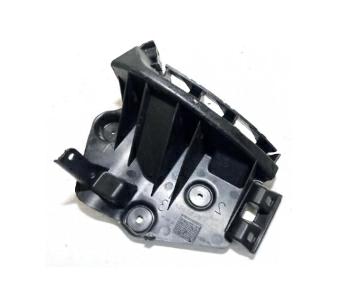 Articolo QF5D6 - STAFFA P/TI P/DX INT AUDI A3 5P 09/03>
