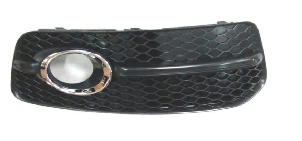 Articolo RK67S - GRIGLIA P/TI A/DX C/FEND AUDI Q5 04/08>