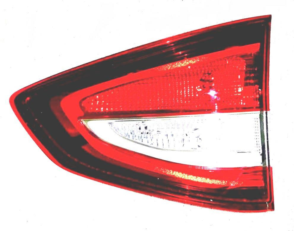 Articolo SCQQ1 - FANALE P/DX INT FORD C-MAX 05/15> 5POSTI