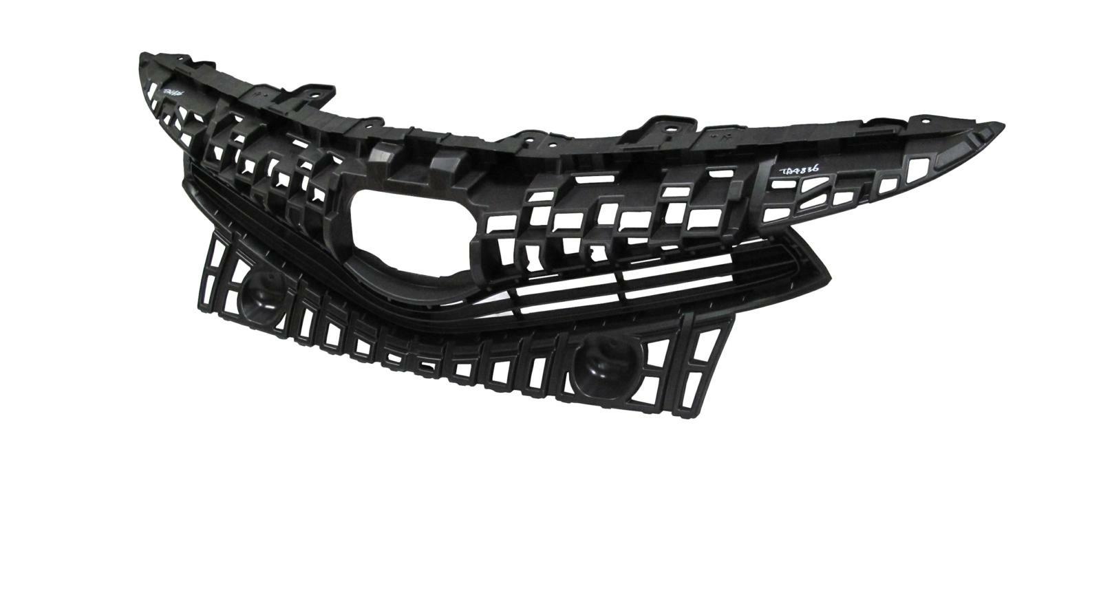 Articolo T4HDS - GRIGLIA TOYOTA PRIUS+ 01/15>